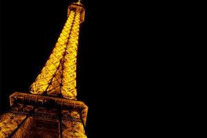 上海艾为电子技术股份有限公司与上海芯望电子技术有限公司余维学等侵害技术秘密纠纷一审民事裁定书