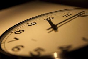 慈溪市古塘蒙娜丽莎时尚婚纱摄影馆与胡丽莎侵害经营秘密纠纷一审民事裁定书