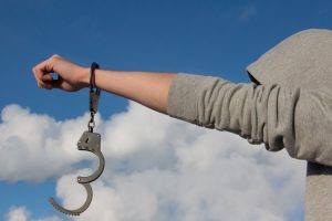 张开国犯侵犯商业秘密罪破坏生产经营罪二审刑事裁定书